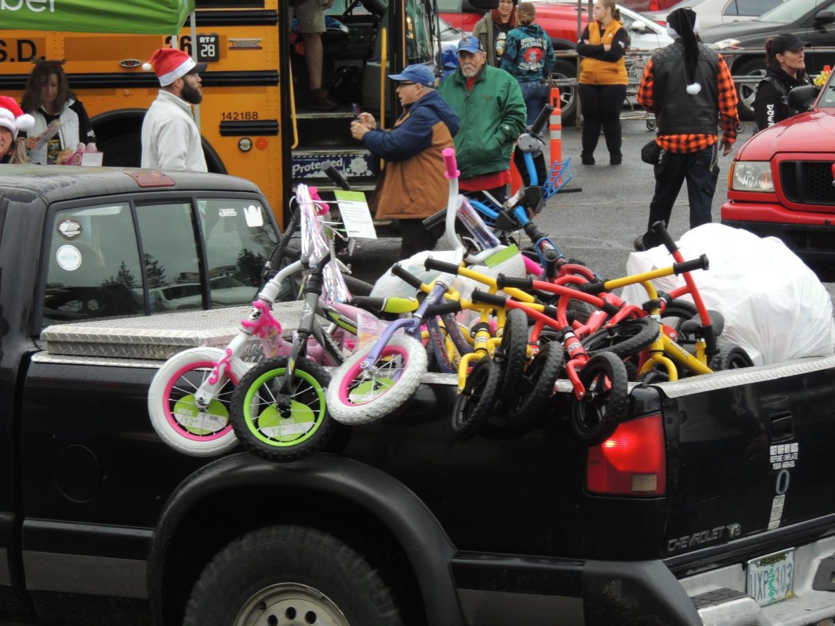 Bykes for Tykes makes annual food and toy run